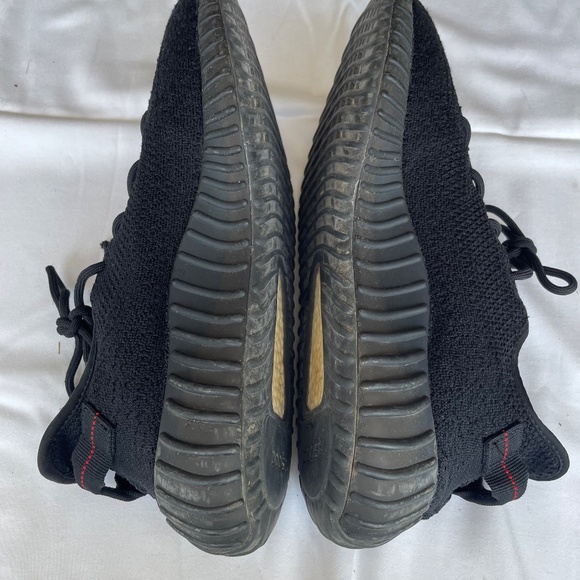 Adidas Yeezy boost 350 V2 black/red main image 9